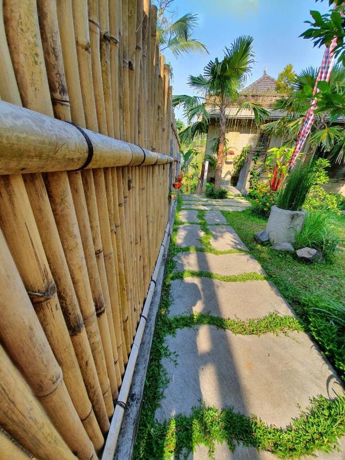 Ubud Paras Villa Eksteriør bilde